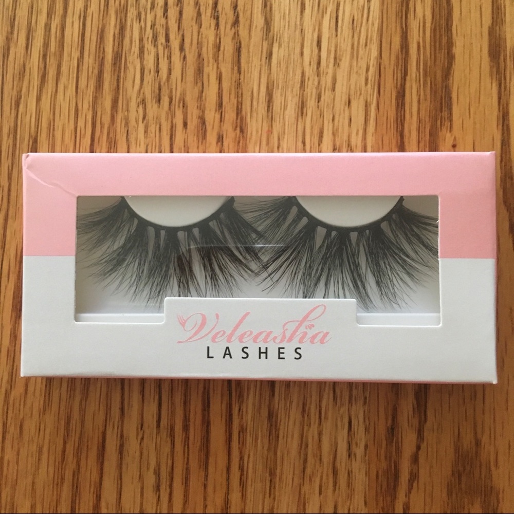 Veleasha Lashes